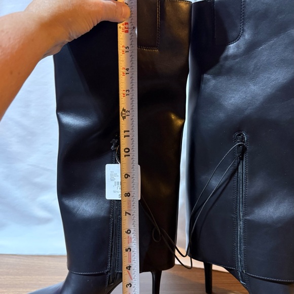 Worthington ‘Chana’ Knee Stiletto Boots 7M tags box w/out lid - Picture 4 of 11